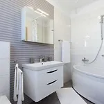 Comfy Holiday Villa With Seaview 빌라