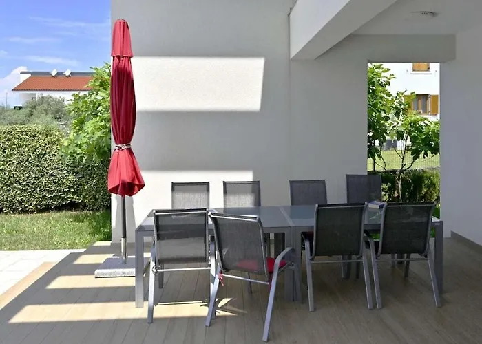 With Sea View Comfortable Villa *