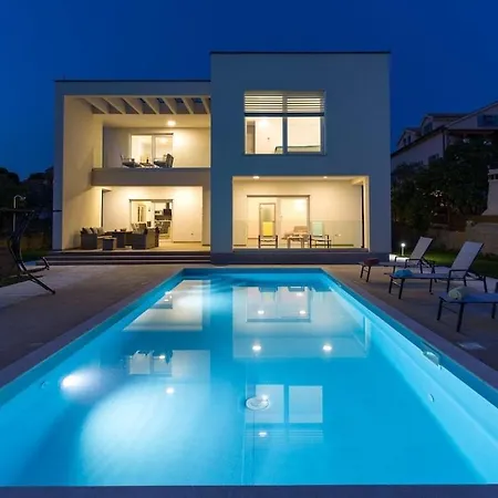 Comfy With Seaview *