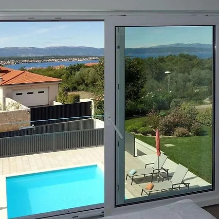 Comfy With Seaview Villa