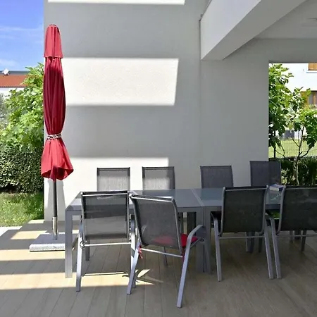 Comfy With Seaview Villa *