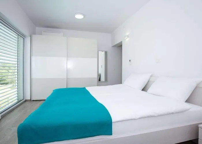 With Sea View Comfortable Villa *